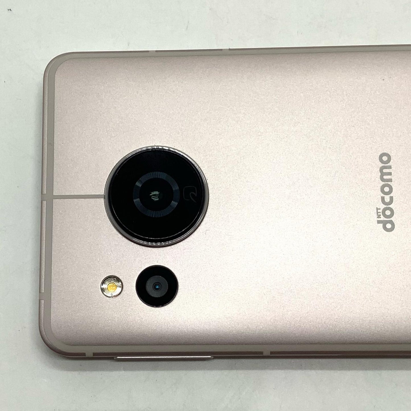 【全額返金保証】【最速発送】SHARP AQUOS sense8 128GB ライトカッパー docomo SIMフリー SH-54D 白ロム 美品 動作確認済