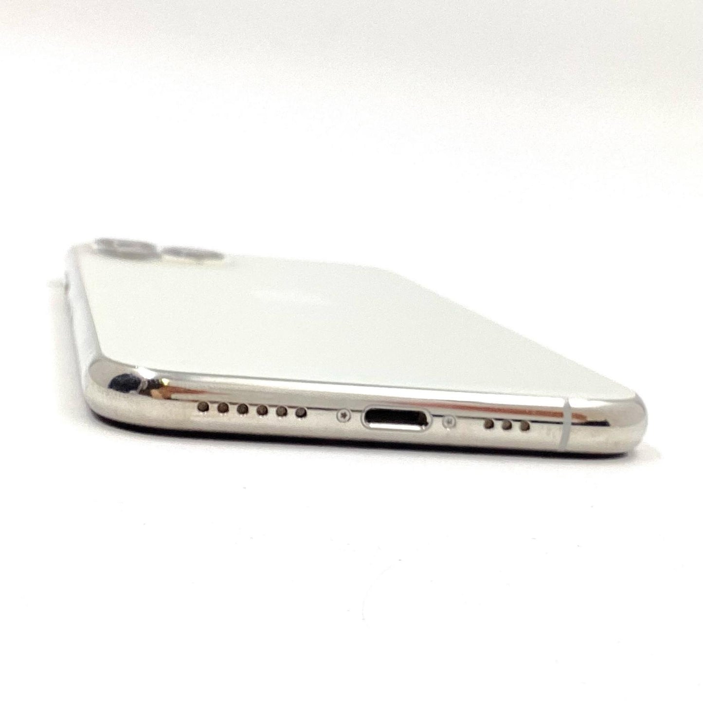 【最速発送】Apple iPhone iPhone 11 Pro 256GB シルバー au 白ロム【難有】