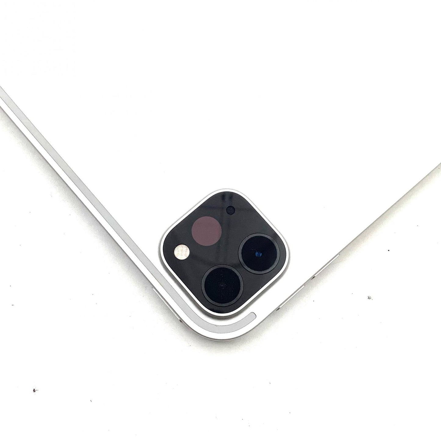 【全額返金保証】【最速発送】Apple iPad Pro 12.9インチ 第5世代 128GB シルバー Wi-Fi 美品 動作確認済