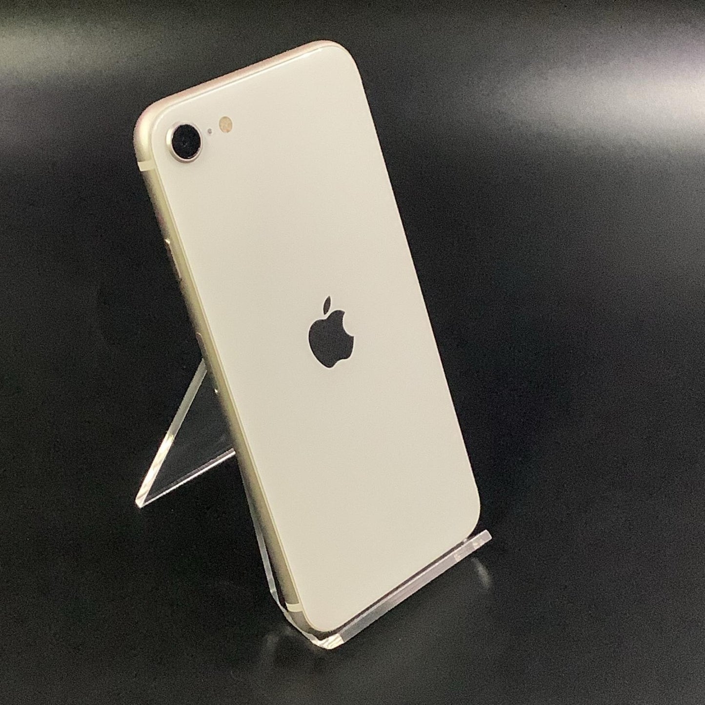 【全額返金保証】【最速発送】Apple iPhone iPhone SE（第3世代） 64GB スターライト docomo 白ロム 美品 動作確認済 100%