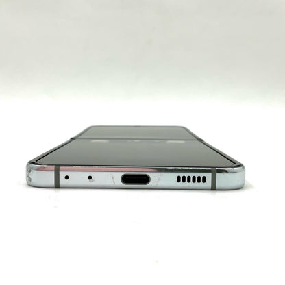 【最速発送】SAMSUNG Galaxy Galaxy Z Flip5 256GB ミント docomo SIMフリー SC-54D 白ロム【難有】