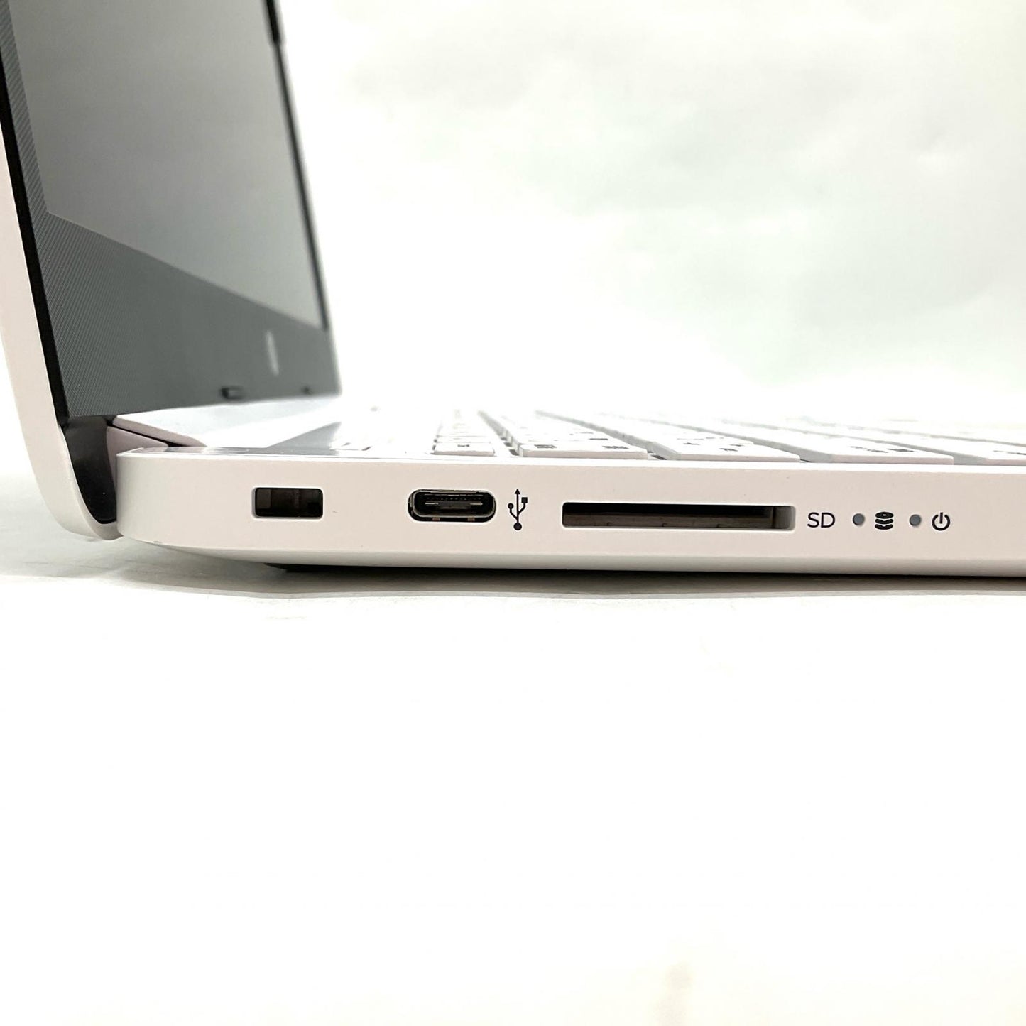 【最速発送】HP 14s-dk0102AU Ryzen 5 3500U 8GB SSD 128GB【難有】