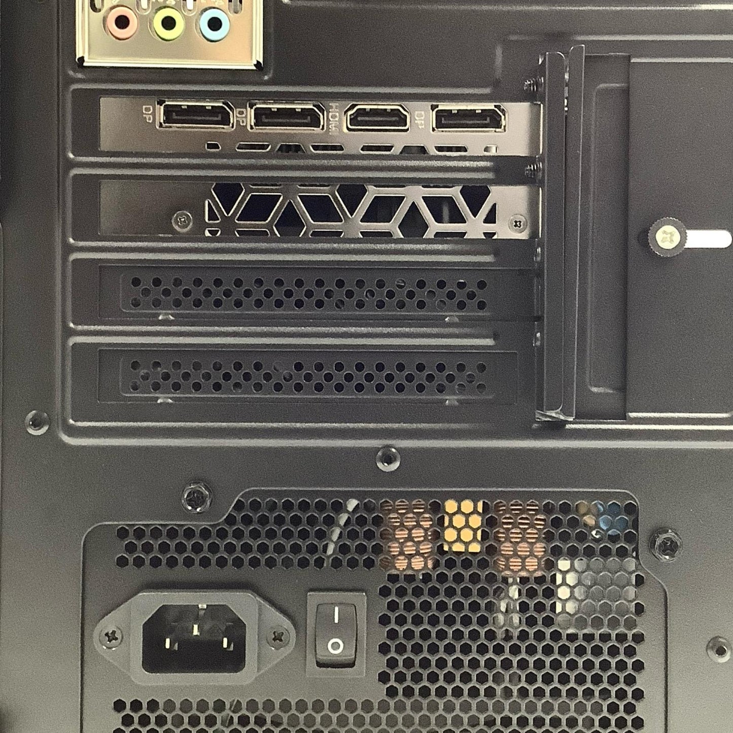 【全額返金保証】【最速発送】自作PC 自作ゲーミングデスクトップpc AMD Ryzen 5 5500 32GB M.2 SSD 500GB NVIDIA GeForce RTX 4060 美品 動作確認済