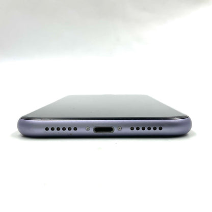 【全額返金保証】【最速発送】Apple iPhone iPhone 11 64GB パープル au 白ロム 動作確認済 87%