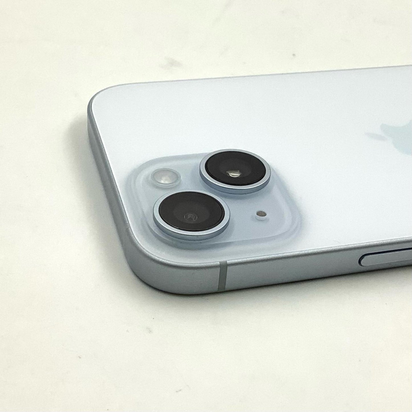 【全額返金保証】【最速発送】Apple iPhone iPhone 15 256GB ブルー SIMフリー 白ロム 動作確認済 79%