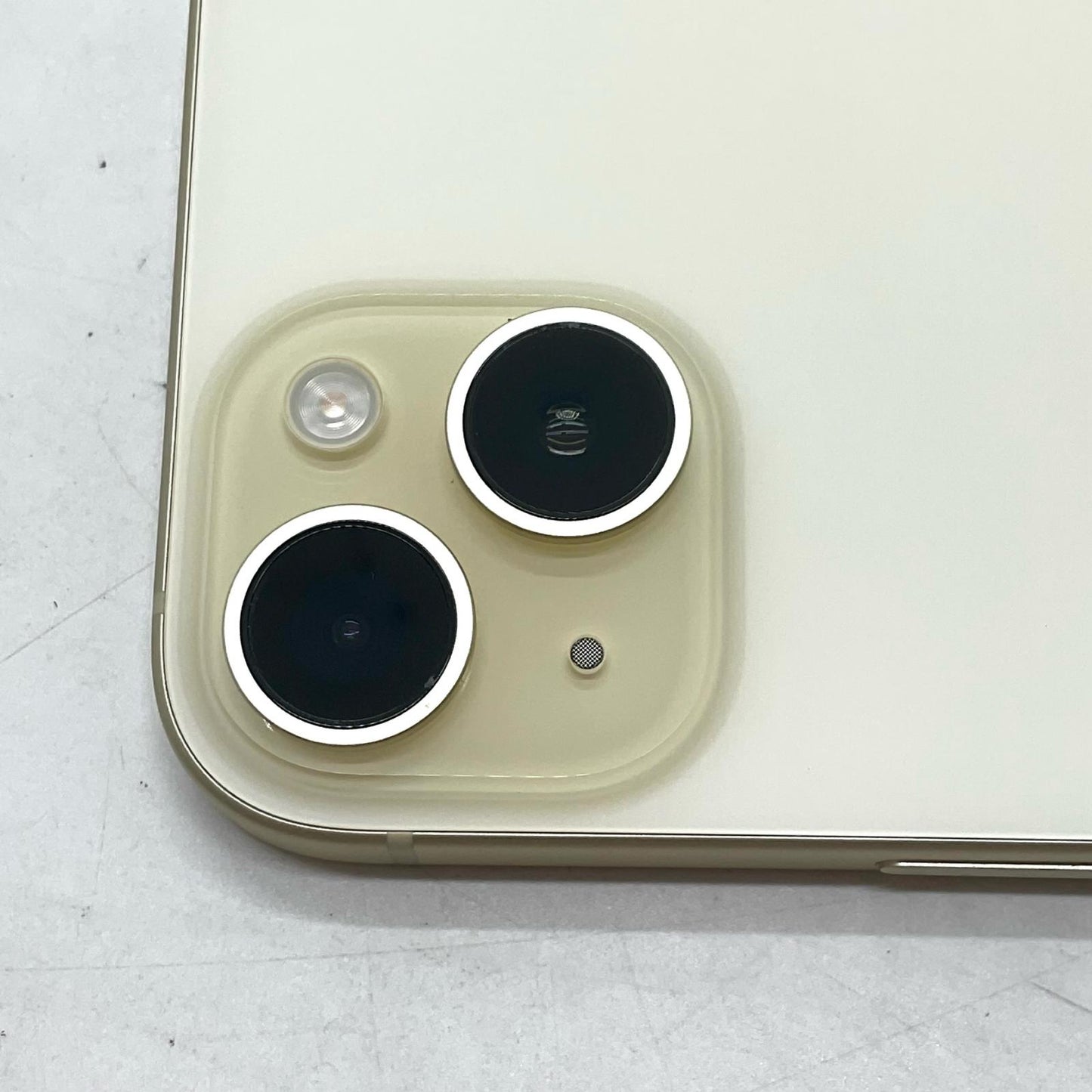 【全額返金保証】【最速発送】Apple iPhone iPhone 15 128GB イエロー SIMフリー 白ロム 美品 動作確認済 88%