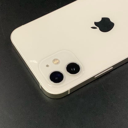 【全額返金保証】【最速発送】Apple iPhone iPhone 12 128GB ホワイト docomo SIMフリー 白ロム 動作確認済 76%