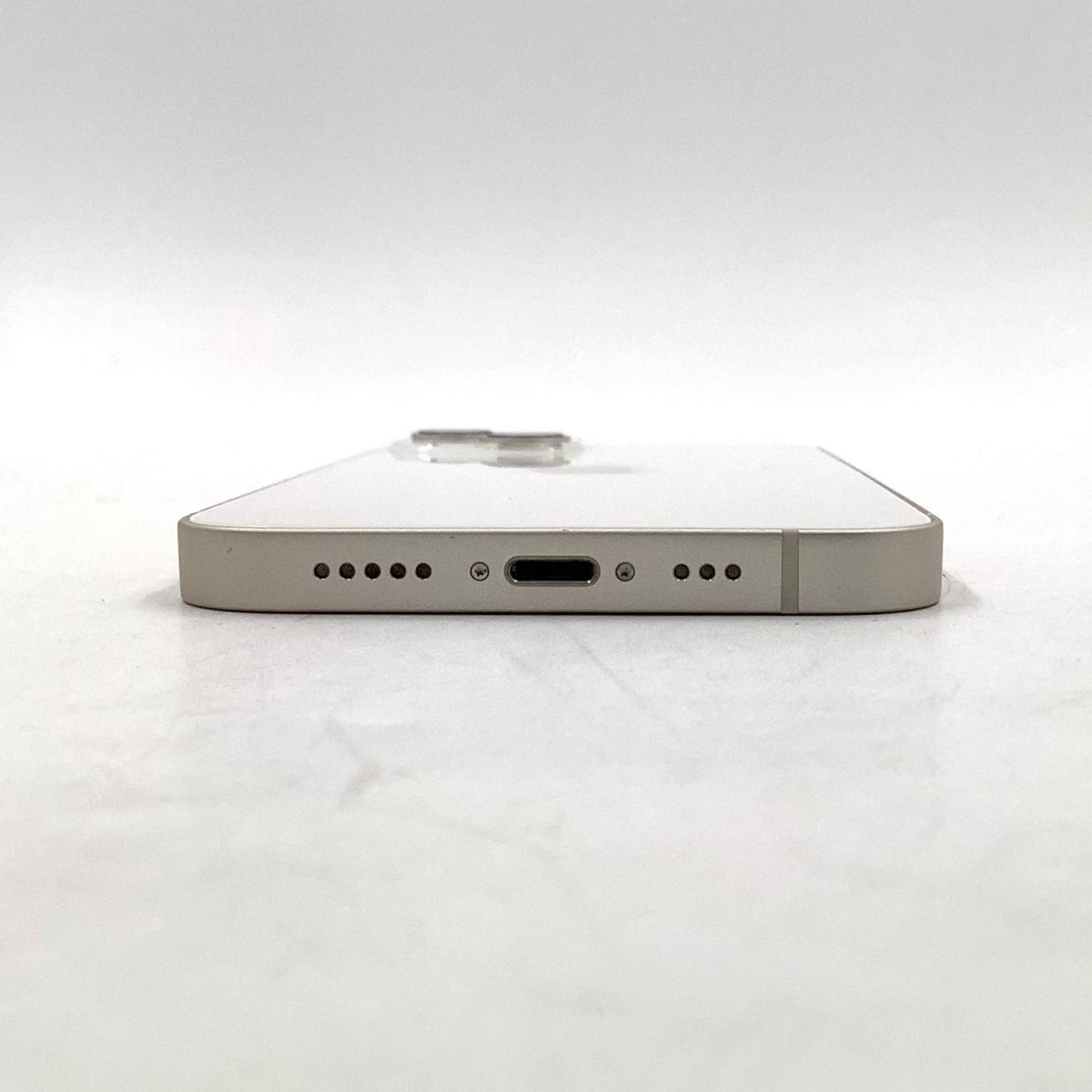 【全額返金保証】【最速発送】Apple iPhone iPhone 13 128GB スターライト docomo 白ロム 美品 動作確認済 85%