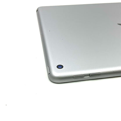 【全額返金保証】【最速発送】Apple iPad iPad 9.7インチ 第6世代 128GB スペースグレイ Wi-Fi 美品 動作確認済