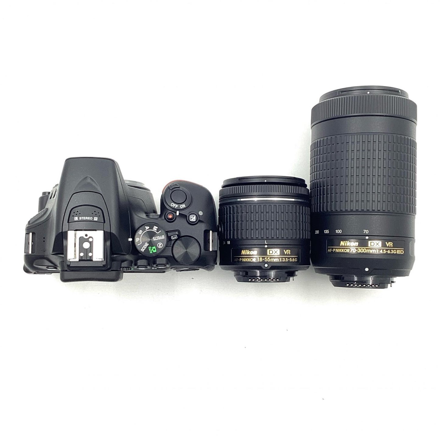 【全額返金保証】【最速発送】Nikon デジタル一眼 D5600 ダブルズームキット ブラック 美品 動作確認済