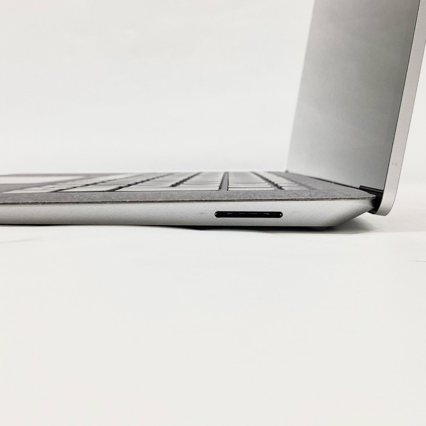 【全額返金保証】【最速発送】Microsoft Surface Laptop 3 1867 Intel Core i5-1035G7 8GB SSD 256GB 90.9% 美品 動作確認済