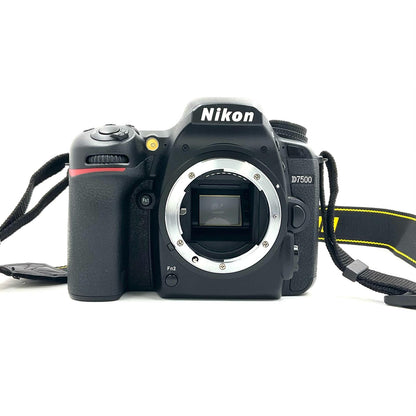 【全額返金保証】【最速発送】Nikon デジタル一眼 D7500 ボディ ブラック 美品 動作確認済