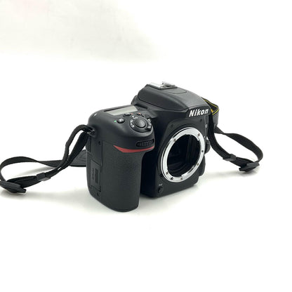 【全額返金保証】【最速発送】Nikon デジタル一眼 D7500 ボディ ブラック 美品 動作確認済