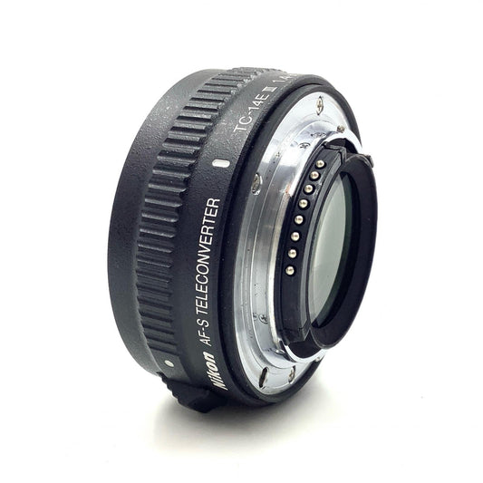 【全額返金保証】【最速発送】Nikon AF-S TELECONVERTER TC-14E III 美品 動作確認済