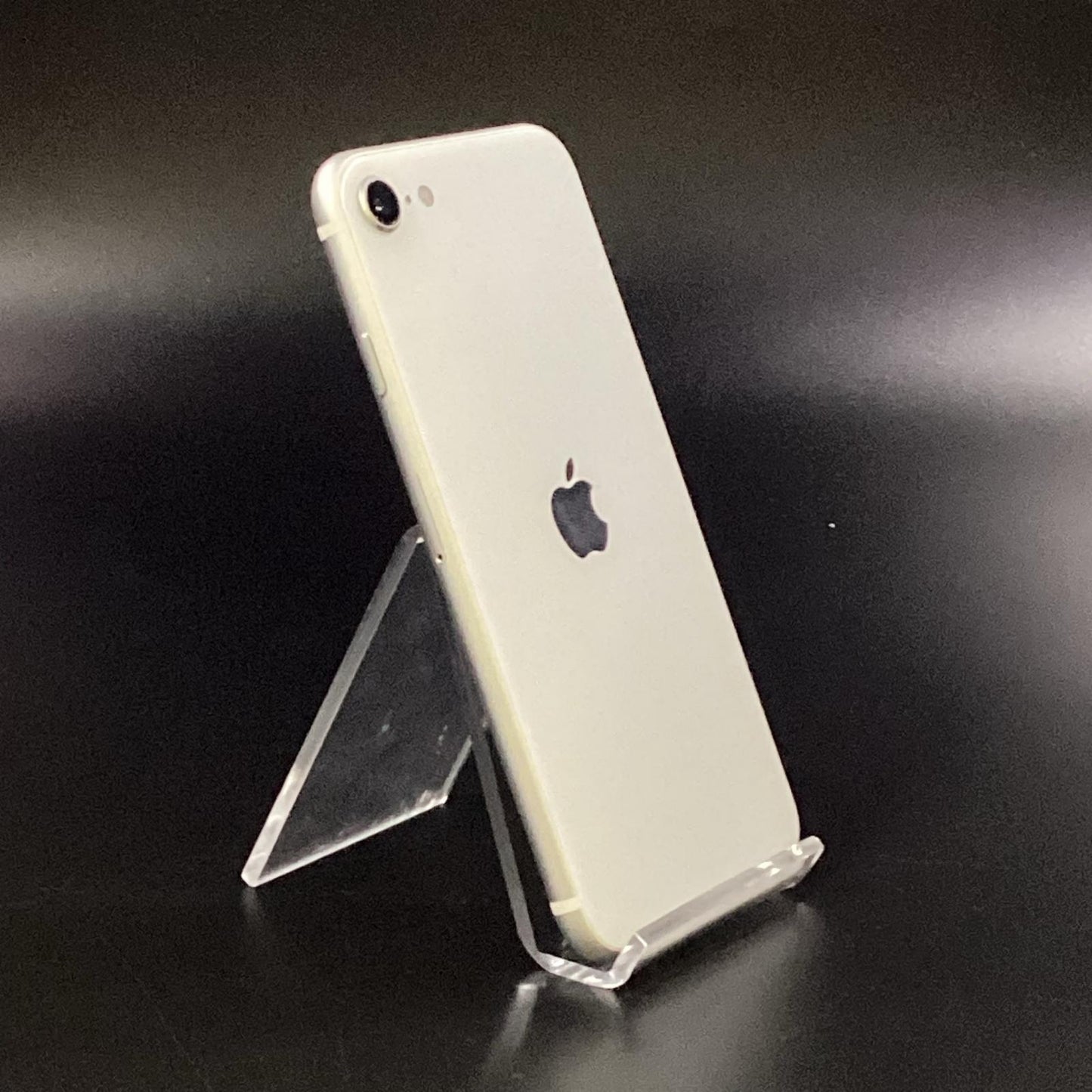 【全額返金保証】【最速発送】Apple iPhone iPhone SE（第2世代） 128GB ホワイト au 白ロム 動作確認済 78%