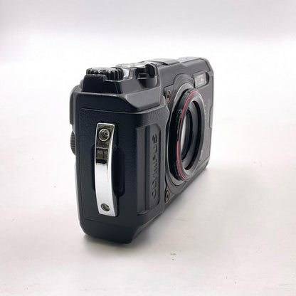 【最速発送】OLYMPUS コンパクトデジタルカメラ OLYMPUS Tough TG-5 [ブラック]【難有】