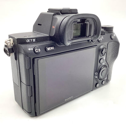 【全額返金保証】【最速発送】Sony デジタル一眼 α7 III ILCE-7M3 ボディ ブラック 美品 動作確認済