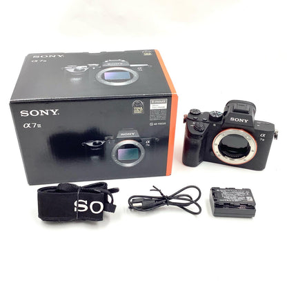 【全額返金保証】【最速発送】Sony デジタル一眼 α7 III ILCE-7M3 ボディ ブラック 美品 動作確認済