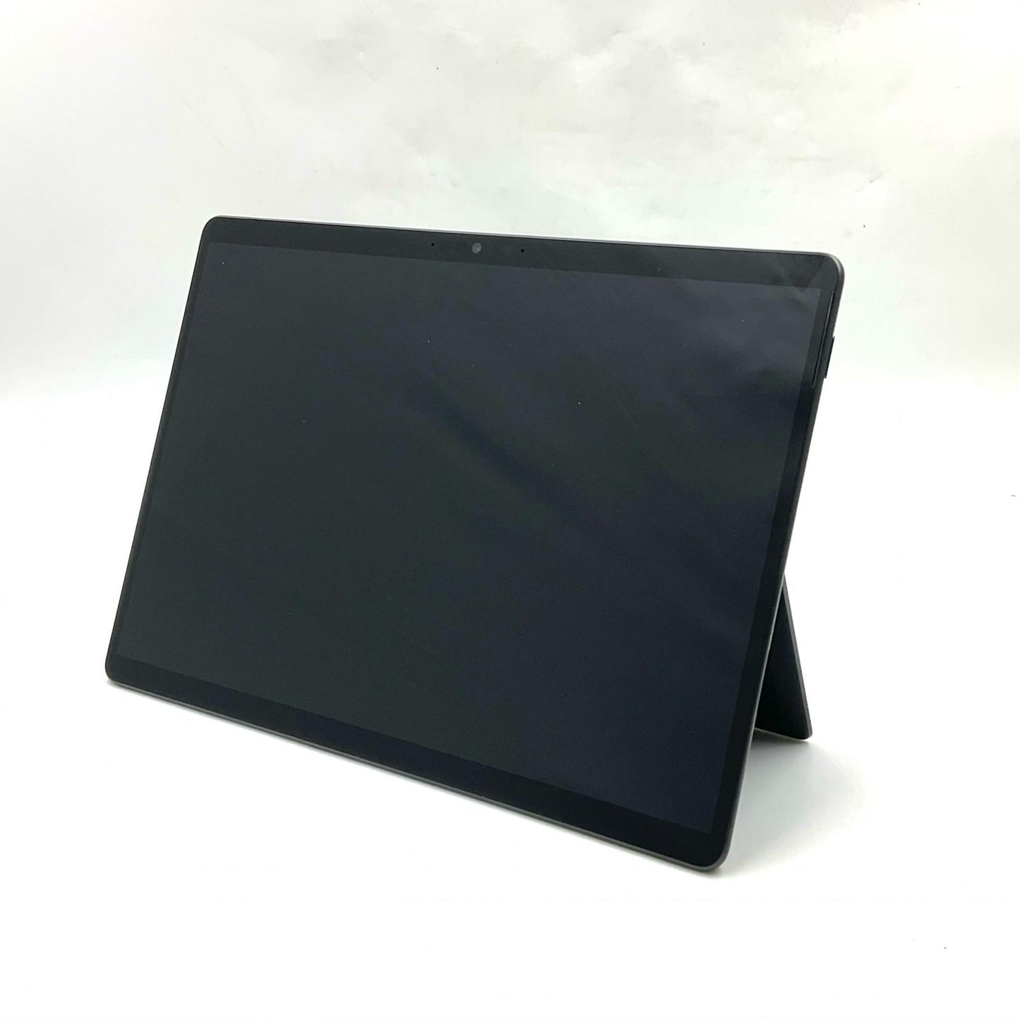 【全額返金保証】【最速発送】Microsoft Surface Pro 8 8PV-00026 i7-1185G7 16GB M.2 SSD 256GB 83.5% 動作確認済