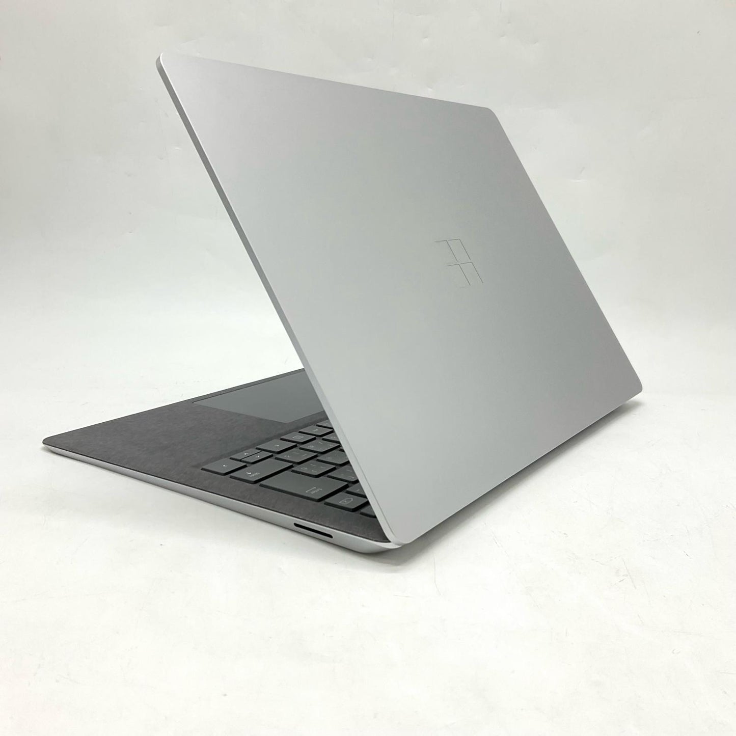 【全額返金保証】【最速発送】Microsoft Surface Laptop 3 VGY-00018 1867 Intel(R) Core(TM) i5-1035G7 CPU @ 1.20GHz 8GB M.2 SSD 128GB 87.3% 美品 動作確認済