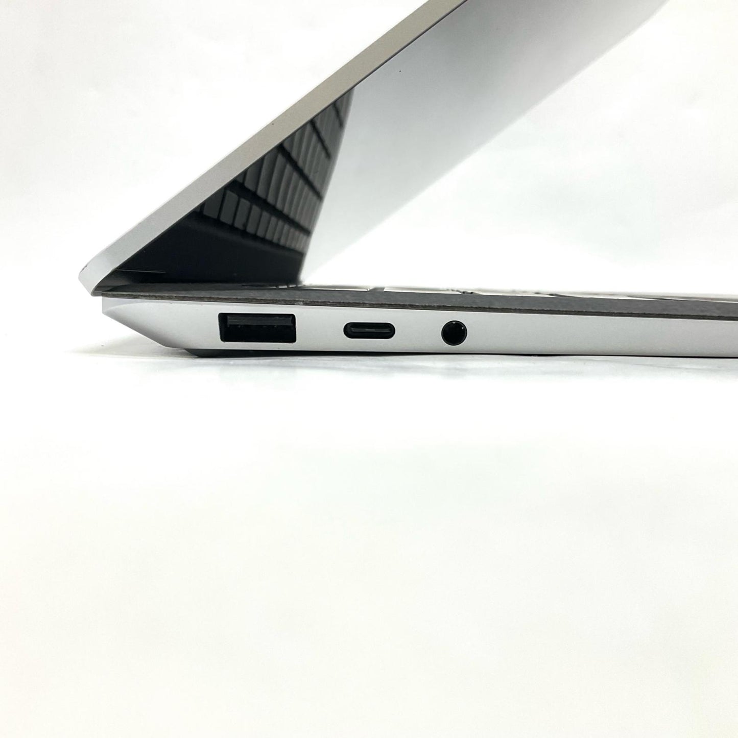 【全額返金保証】【最速発送】Microsoft Surface Laptop 3 VGY-00018 1867 Intel(R) Core(TM) i5-1035G7 CPU @ 1.20GHz 8GB M.2 SSD 128GB 87.3% 美品 動作確認済