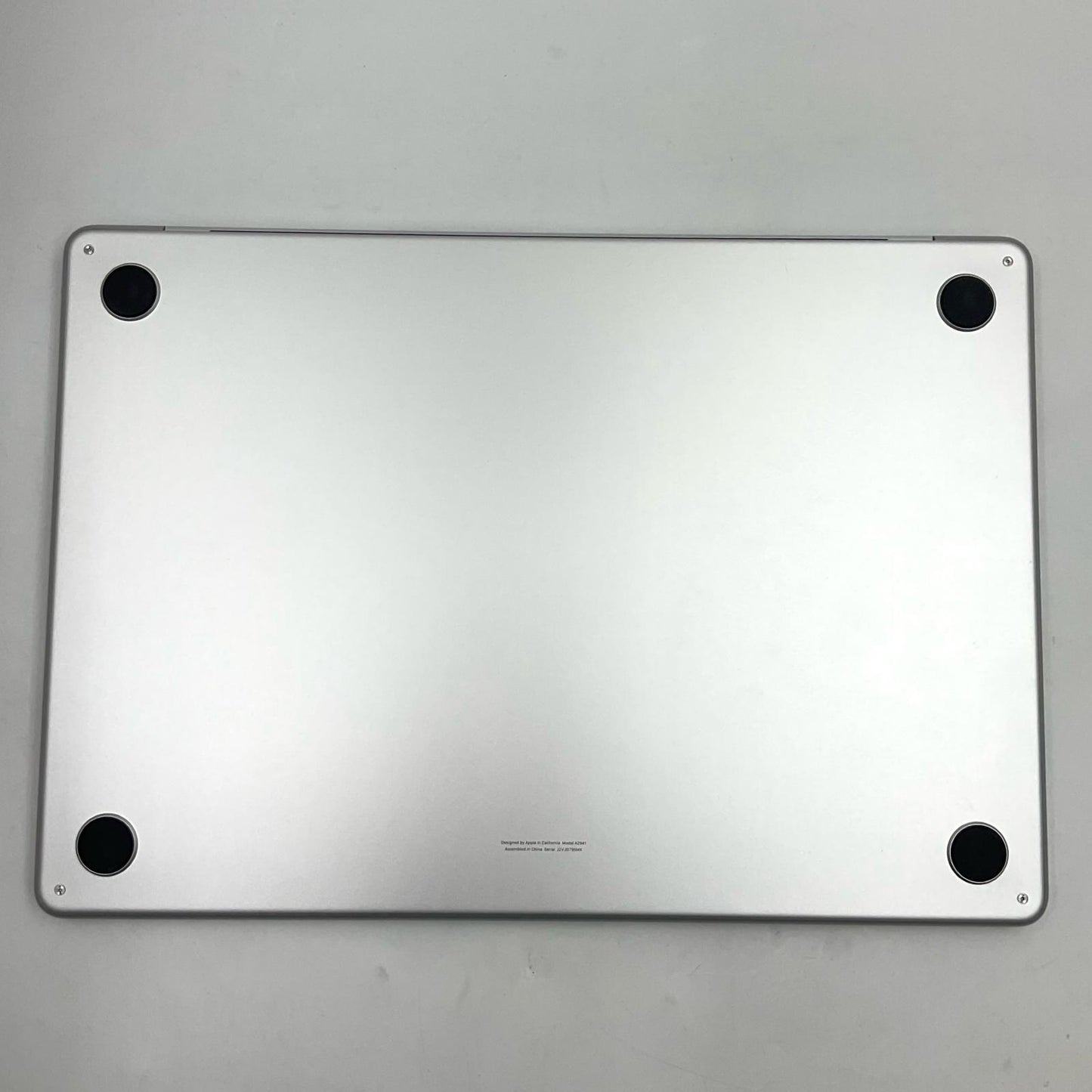 【全額返金保証】【最速発送】Apple MacBook Air 15インチ 2023 Apple M2 8GB 256GB シルバー 98% 美品 動作確認済