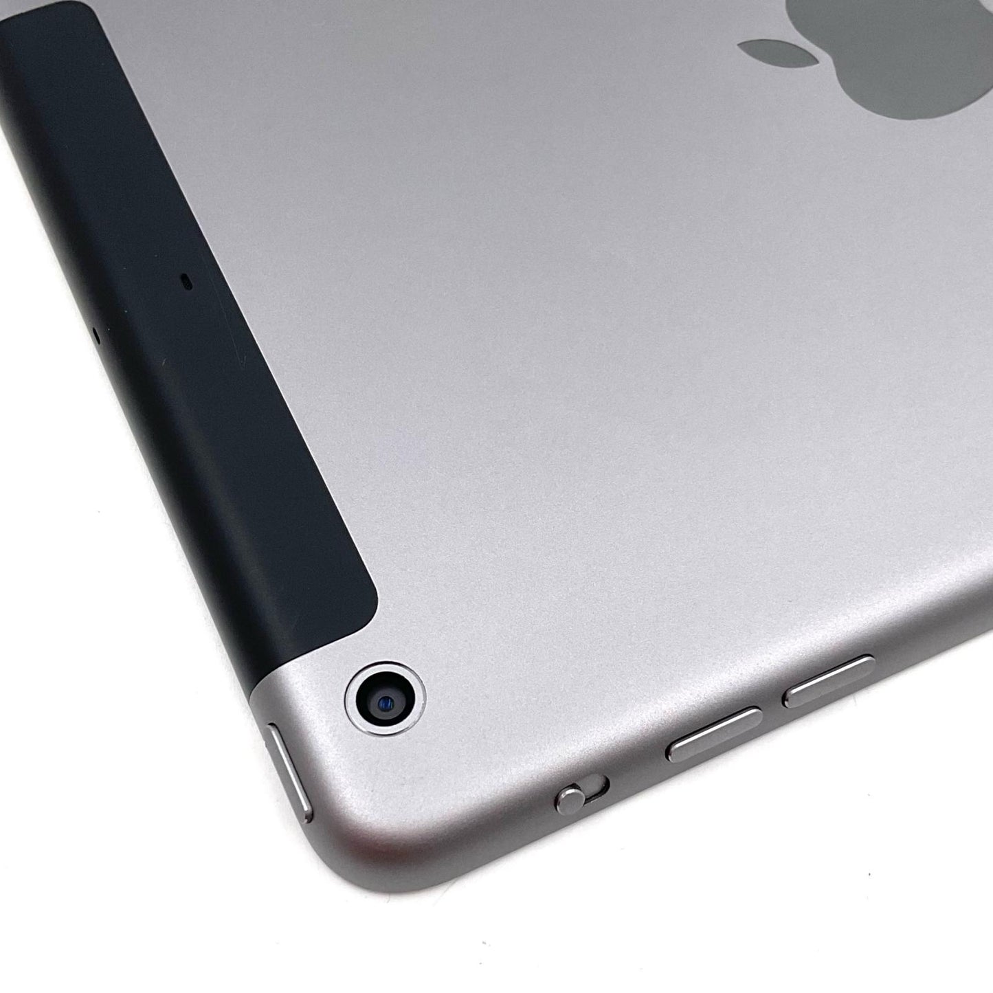 【全額返金保証】【最速発送】Apple iPad mini 7.9インチ 第2世代 128GB スペースグレイ WiFi+Cellular au 白ロム 美品 動作確認済