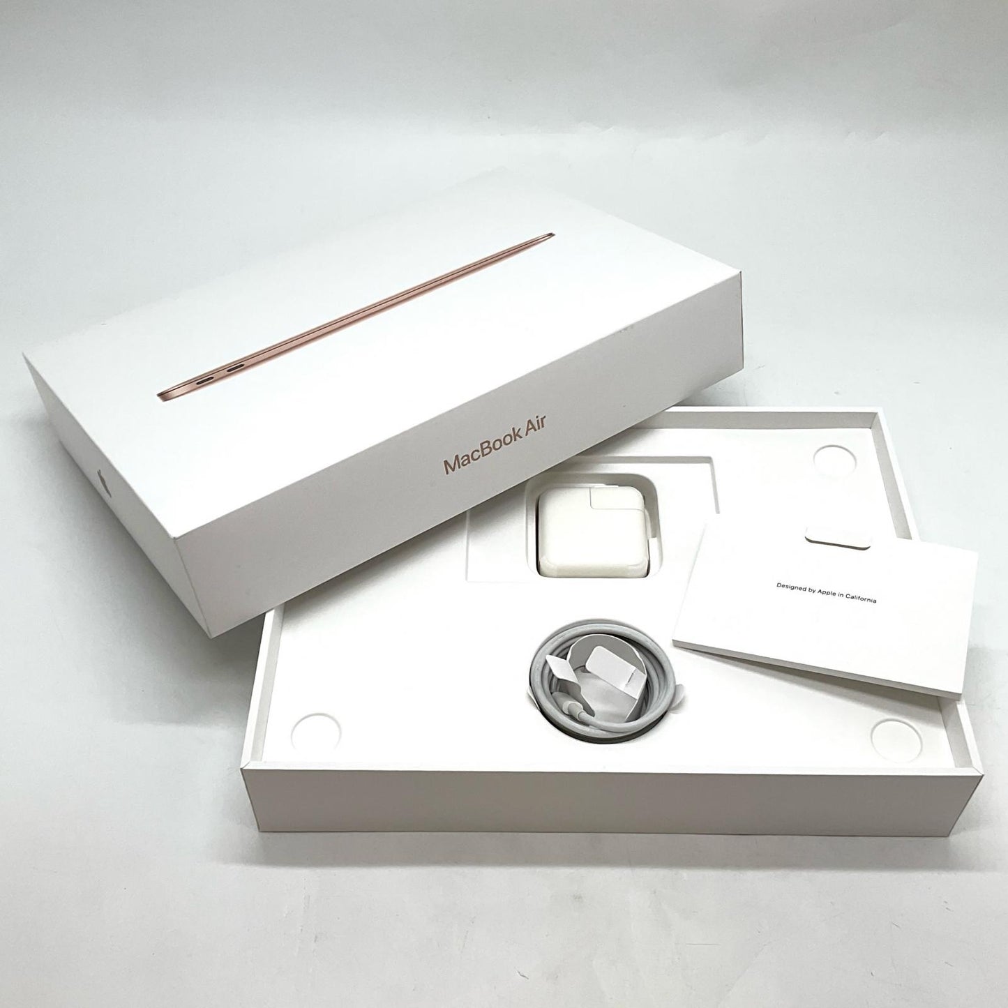 【全額返金保証】【最速発送】Apple MacBook Air 13インチ 2020 Apple M1 8GB 512GB ゴールド 100% 美品 動作確認済