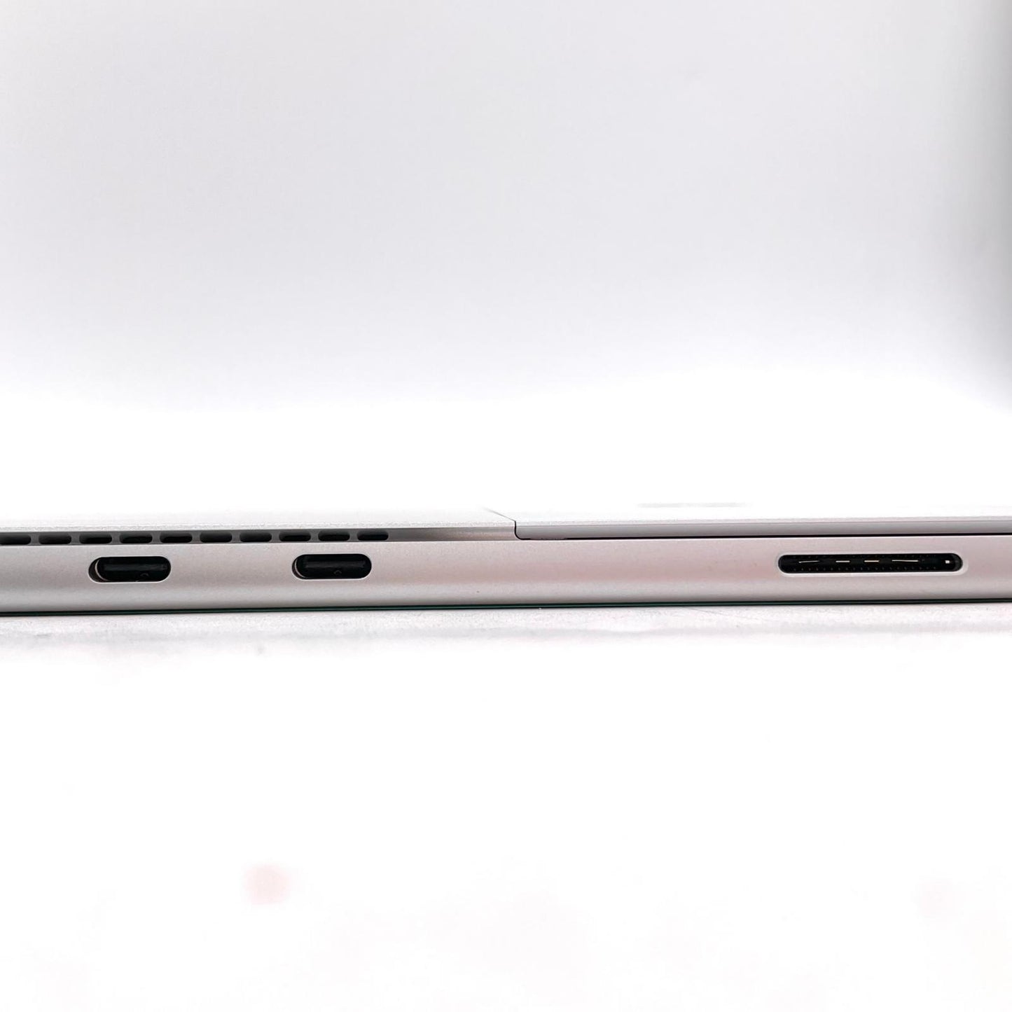 【全額返金保証】【最速発送】Microsoft Surface Pro 8 1983 11th Gen Intel(R) Core(TM) i5-1145G7 @ 2.60GHz 8GB M.2 SSD 256GB 100% 超美品 動作確認済