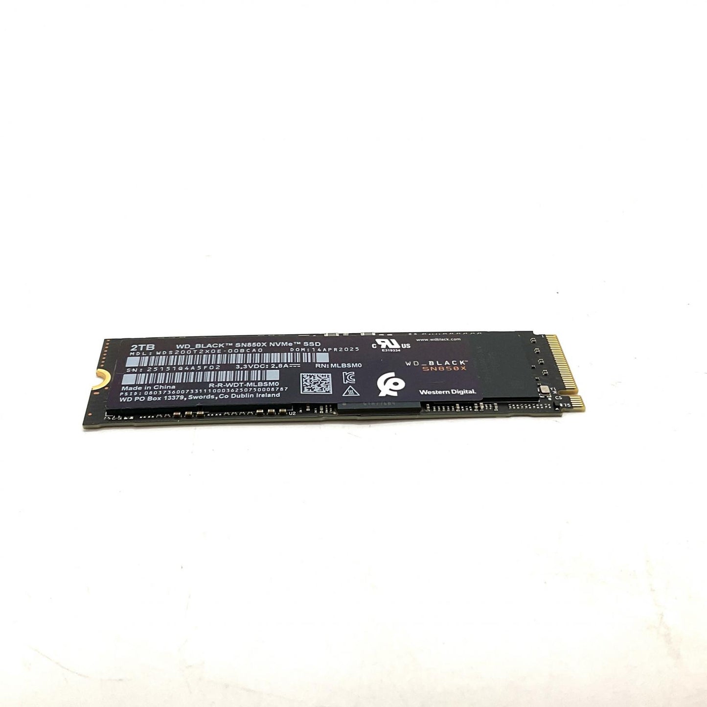 【全額返金保証】【最速発送】WD Black ストレージ NVMe SSD WDS200T2X0E 2TB WDS200T2X0E 超美品 動作確認済