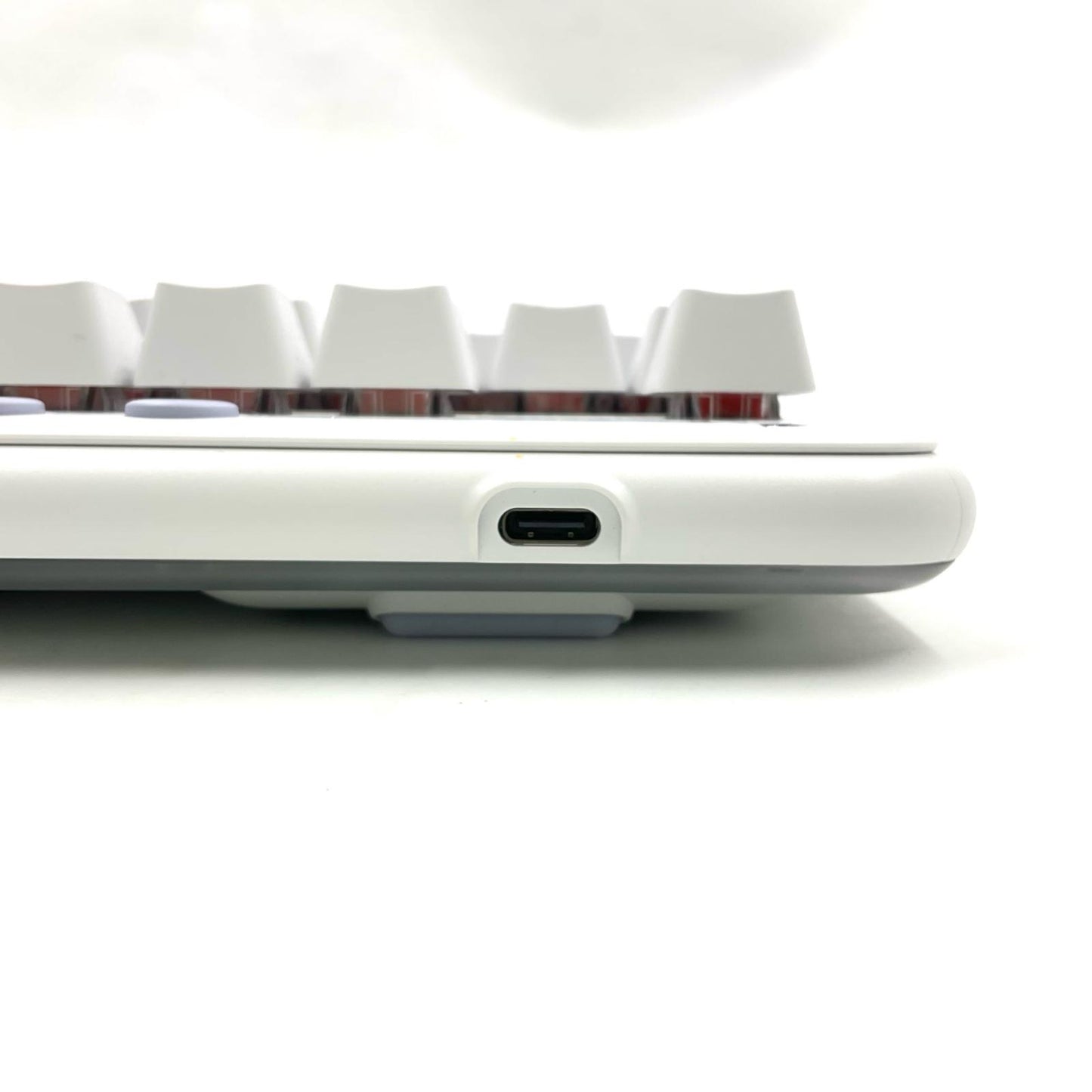 【全額返金保証】【最速発送】Logicool G715ワイヤレスゲーミングキーボード YR0085 美品 動作確認済