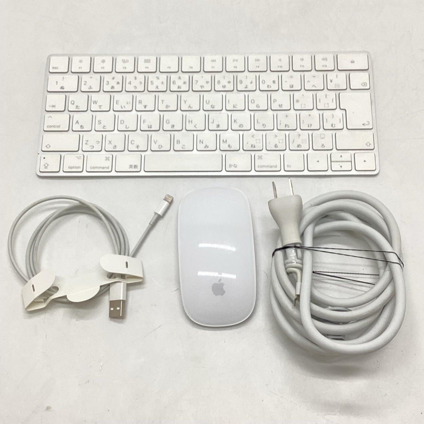 【全額返金保証】【最速発送】Apple iMac 21.5インチ クアッドコア intel core i3 8GB HDD 1TB シルバー 動作確認済
