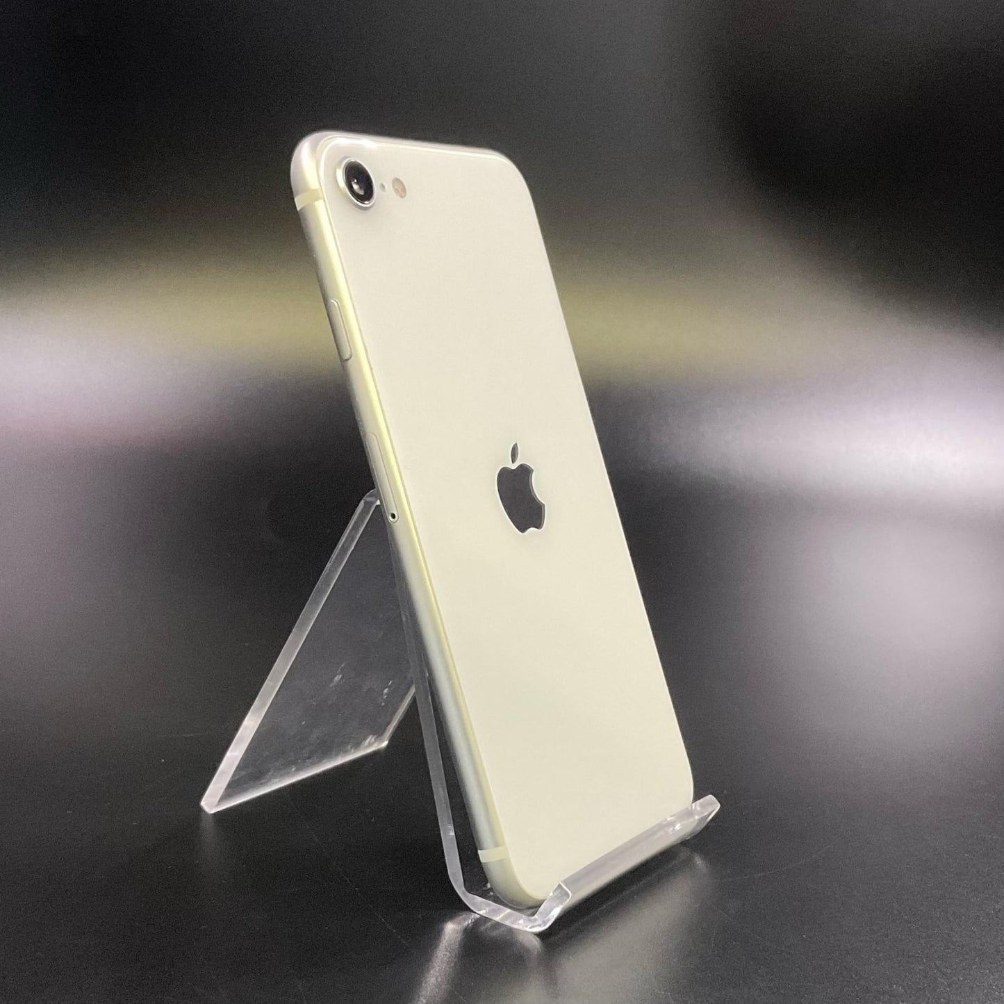 【全額返金保証】【最速発送】Apple iPhone iPhone SE（第2世代） 64GB ホワイト SIMフリー 白ロム 動作確認済 75%