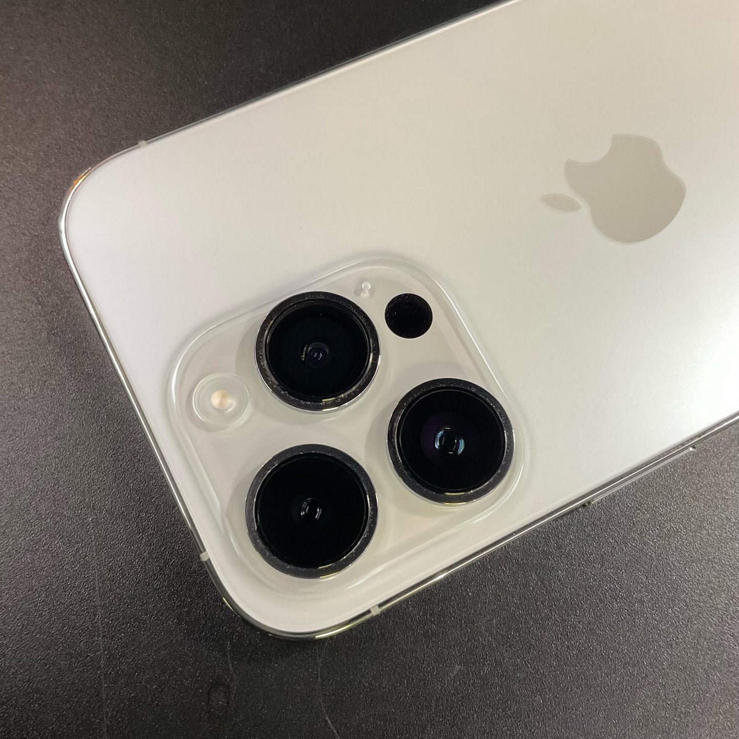 【全額返金保証】【最速発送】Apple iPhone iPhone 14 Pro 128GB シルバー SIMフリー 白ロム 美品 動作確認済 86%