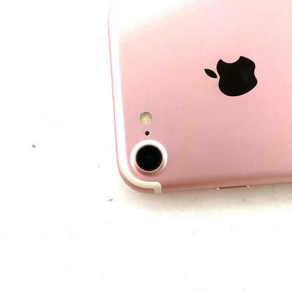 【全額返金保証】【最速発送】Apple iPhone iPhone 7 32GB ゴールド docomo 白ロム 動作確認済 76%