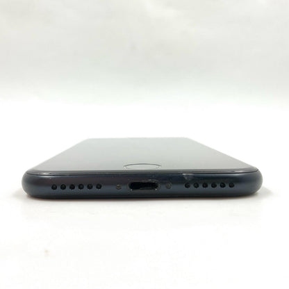 【全額返金保証】【最速発送】Apple iPhone iPhone SE（第3世代） 128GB ミッドナイト au 白ロム 美品 動作確認済 87%