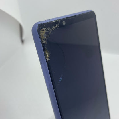 【最速発送】Sony Xperia 10 III 128GB docomo SO-52B 白ロム【難有】