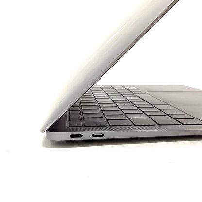 【最速発送】Apple MacBook Air 13インチ 2018 1.6GHzデュアルコアIntel Core i5 8GB スペースグレイ【難有】