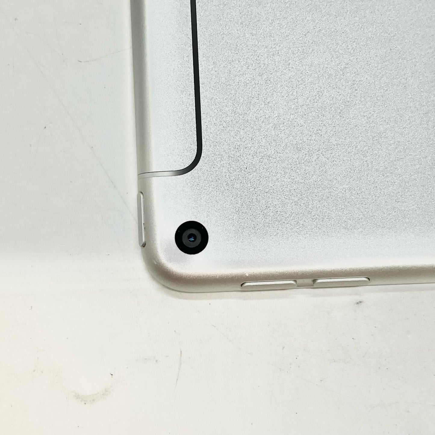 【全額返金保証】【最速発送】Apple iPad mini 7.9インチ 第5世代 64GB シルバー WiFi+Cellular SIMフリー 白ロム 美品 動作確認済