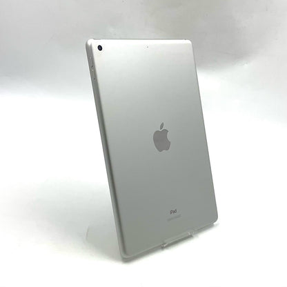 【全額返金保証】【最速発送】Apple iPad iPad 10.2インチ 第9世代 64GB シルバー Wi-Fi 動作確認済