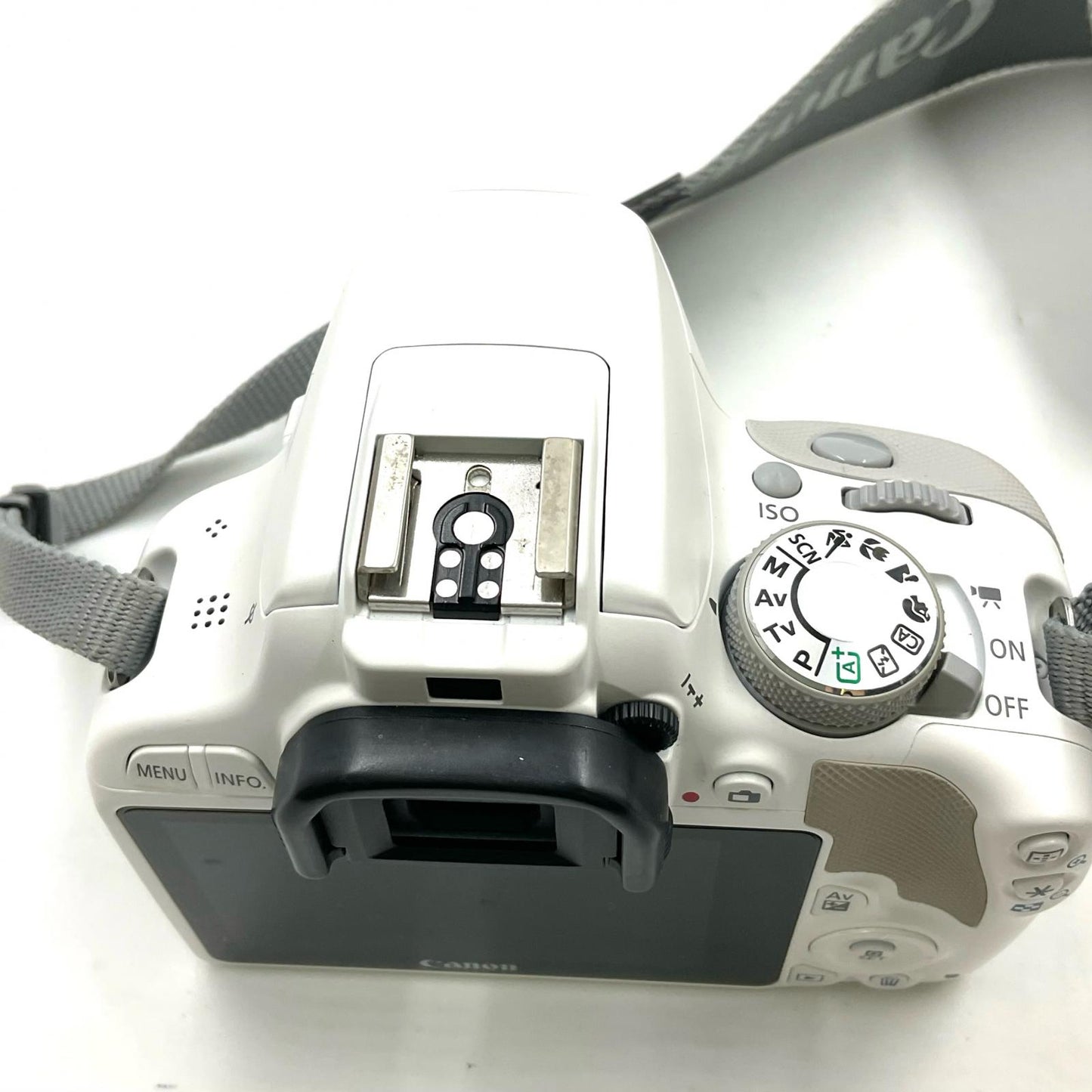 【全額返金保証】【最速発送】Canon デジタル一眼 EOS Kiss X7 ダブルレンズキット 2 ホワイト 美品 動作確認済