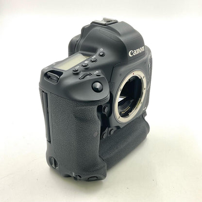 【全額返金保証】【最速発送】Canon デジタル一眼 EOS-1D X Mark III ボディ ブラック 美品 動作確認済