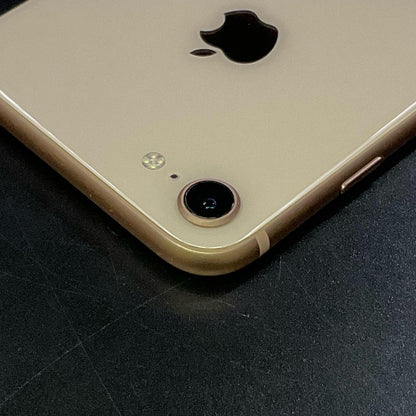 【最速発送】Apple iPhone iPhone 8 256GB ゴールド au 白ロム【難有】 78%
