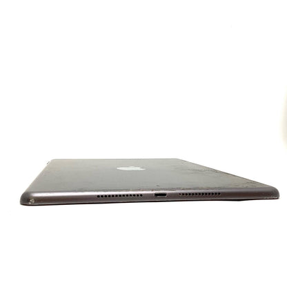 【全額返金保証】【最速発送】Apple iPad iPad 10.2インチ 第7世代 32GB スペースグレイ WiFi+Cellular docomo 白ロム 動作確認済