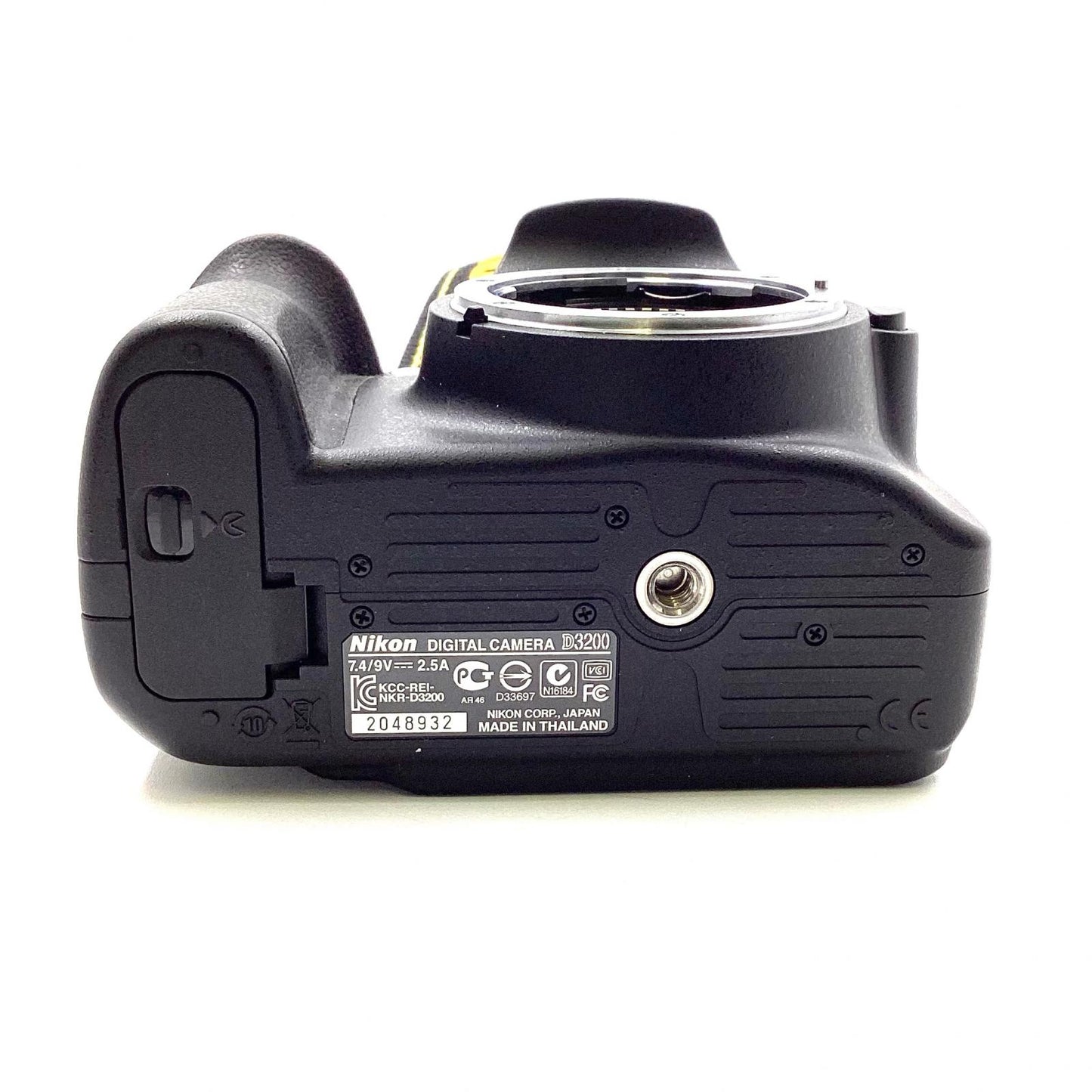 【最速発送】Nikon デジタル一眼 D3200 ボディ ブラック【難有】