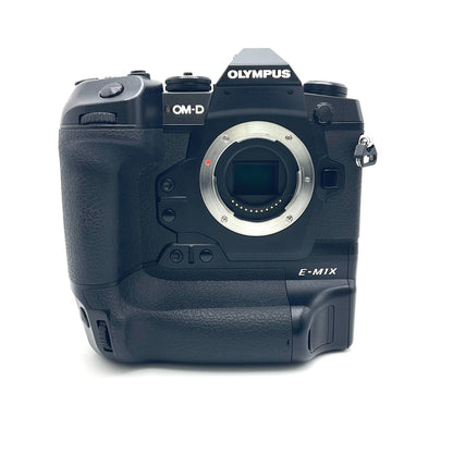 【全額返金保証】【最速発送】OLYMPUS デジタル一眼 OM-D E-M1X ボディ ブラック 美品 動作確認済