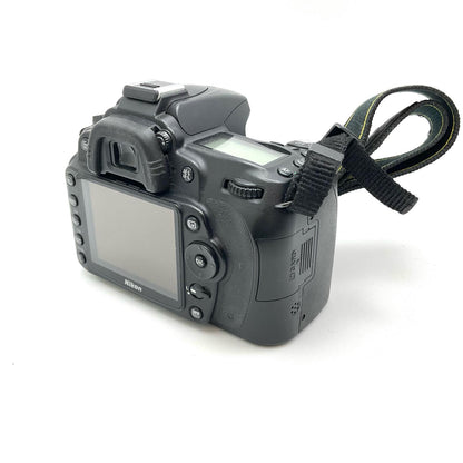 【最速発送】Nikon デジタル一眼 D90 ボディ【難有】