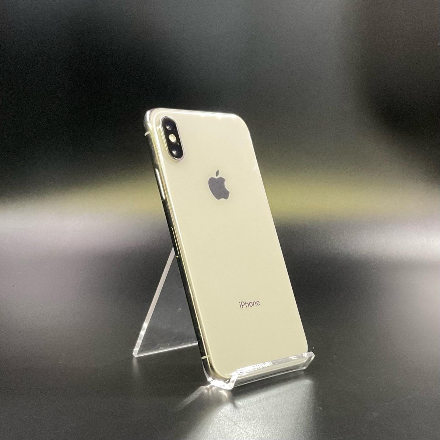 【全額返金保証】【最速発送】Apple iPhone iPhone X 256GB シルバー docomo SIMフリー 白ロム 動作確認済 75%