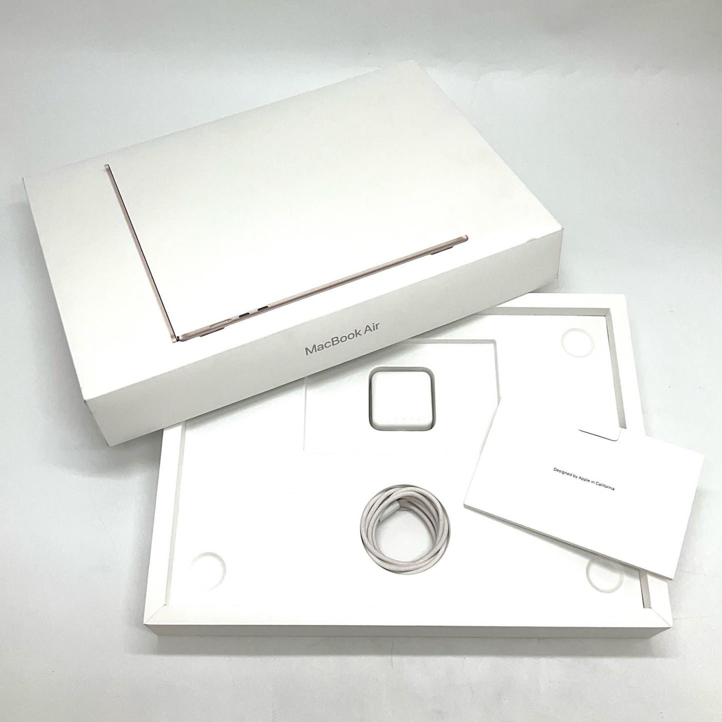 【全額返金保証】【最速発送】Apple MacBook Air 15インチ 2025 M4 16GB 512GB スターライト 96% 美品 動作確認済