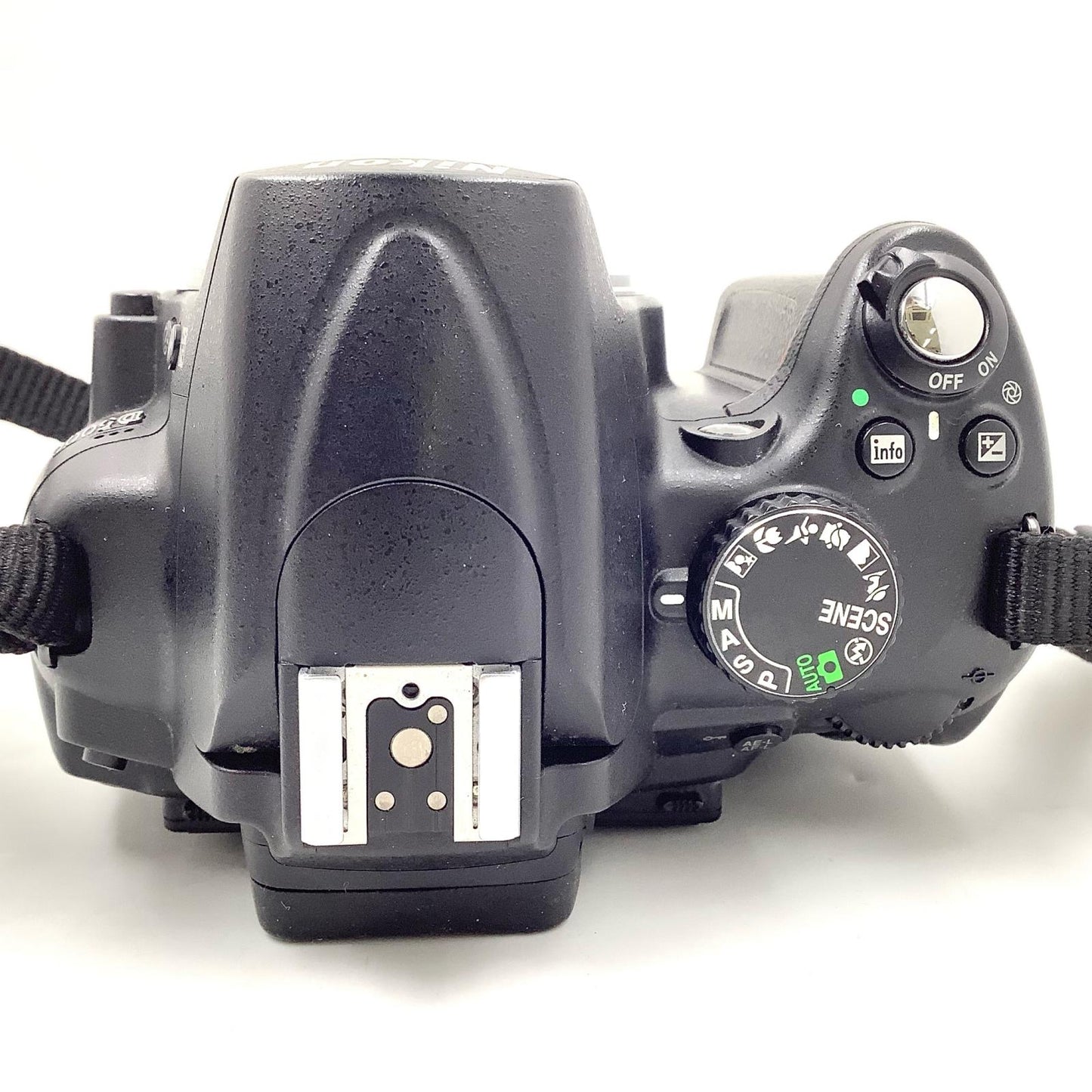【最速発送】Nikon デジタル一眼 D5000 ボディ ブラック【難有】